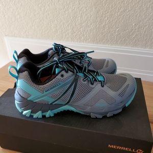 Hiking shoes